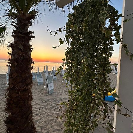 Villa Blanche Dimora Di Charme マルサラ エクステリア 写真