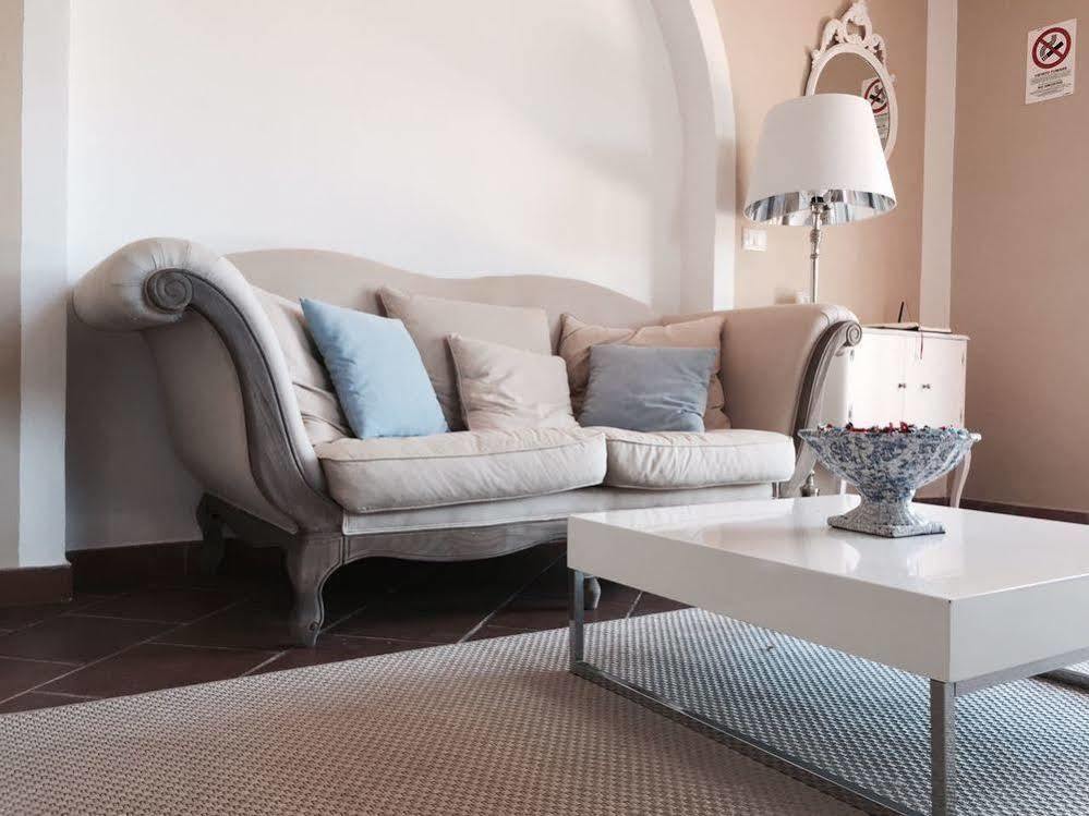 Villa Blanche Dimora Di Charme マルサラ エクステリア 写真